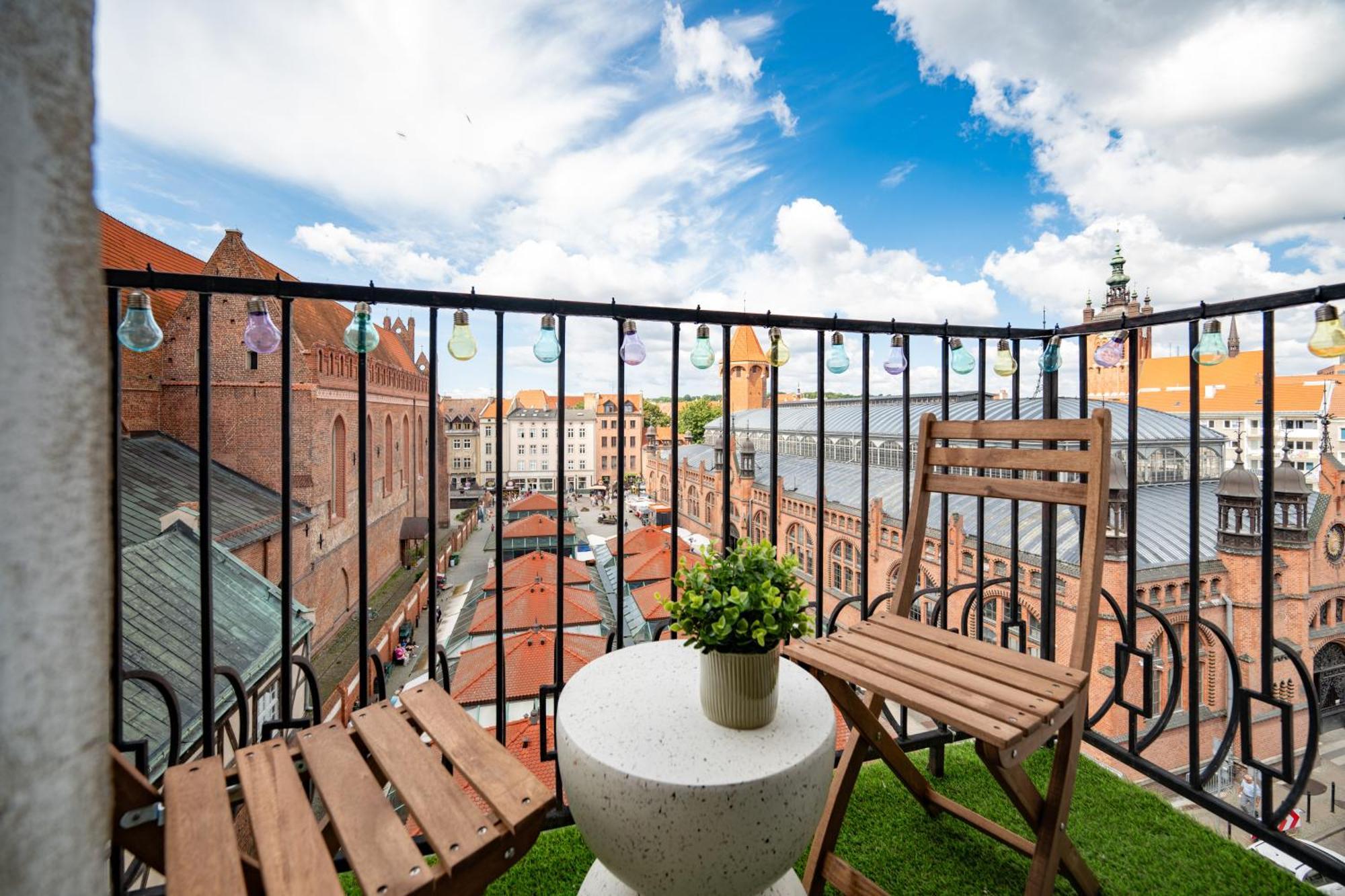 Stunning Apartment With Balcony Гданськ Екстер'єр фото